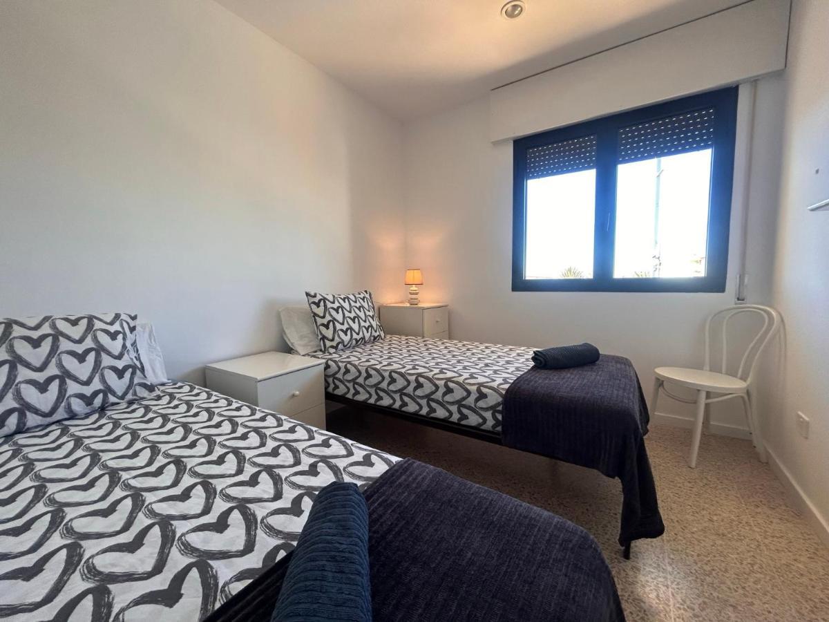 Alquilaencanarias Duplex Playa Del Medano Luaran gambar
